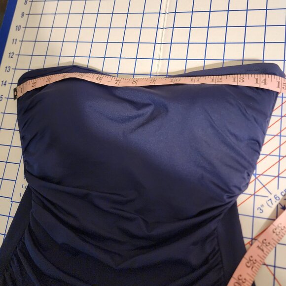Tommy Bahama Pearl Shirred Bandeau One-Piece Swimsuit Navy Size 10 - Picture 4 of 10